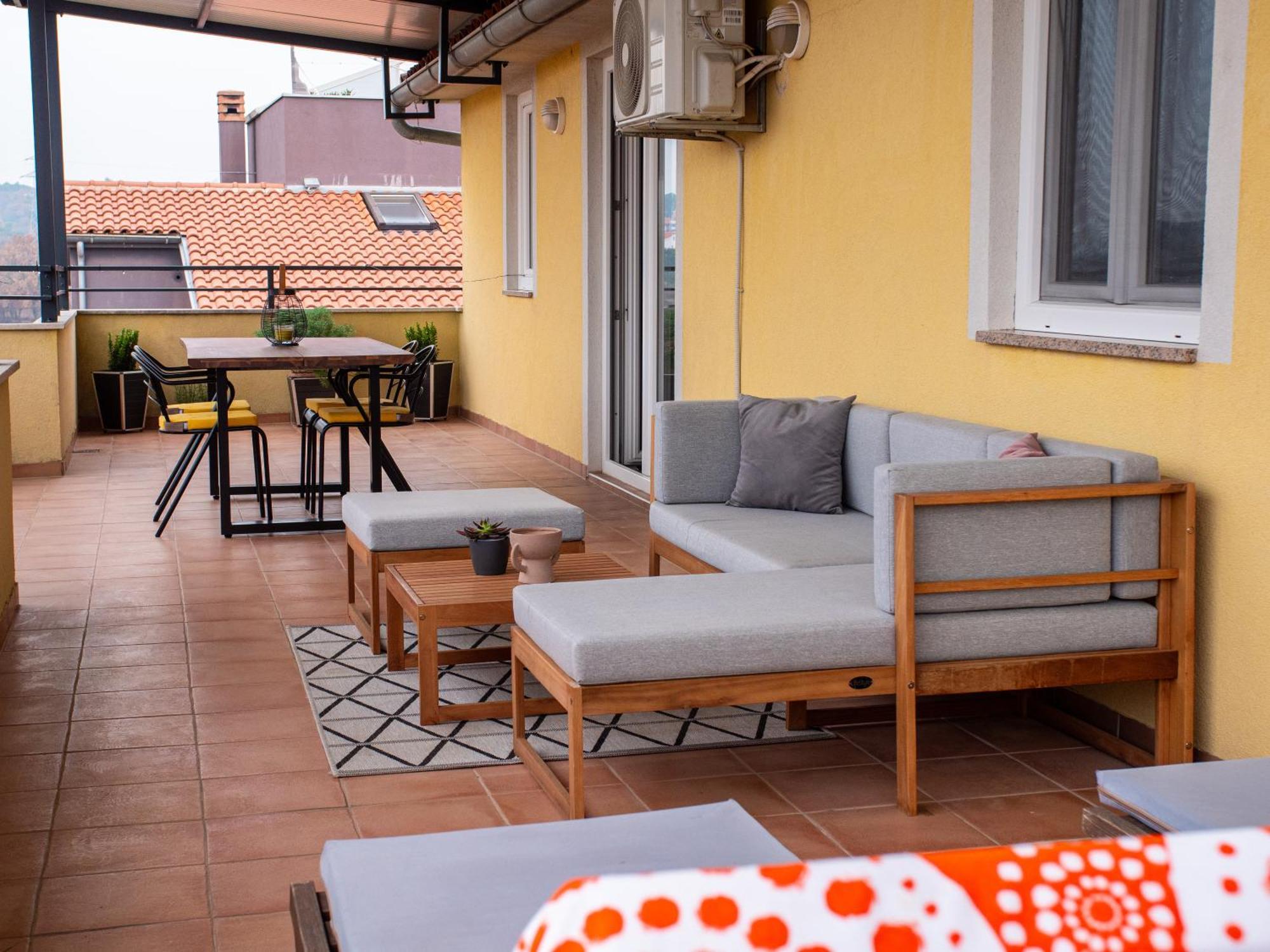 Jacqueline Apartment Pula Exterior photo