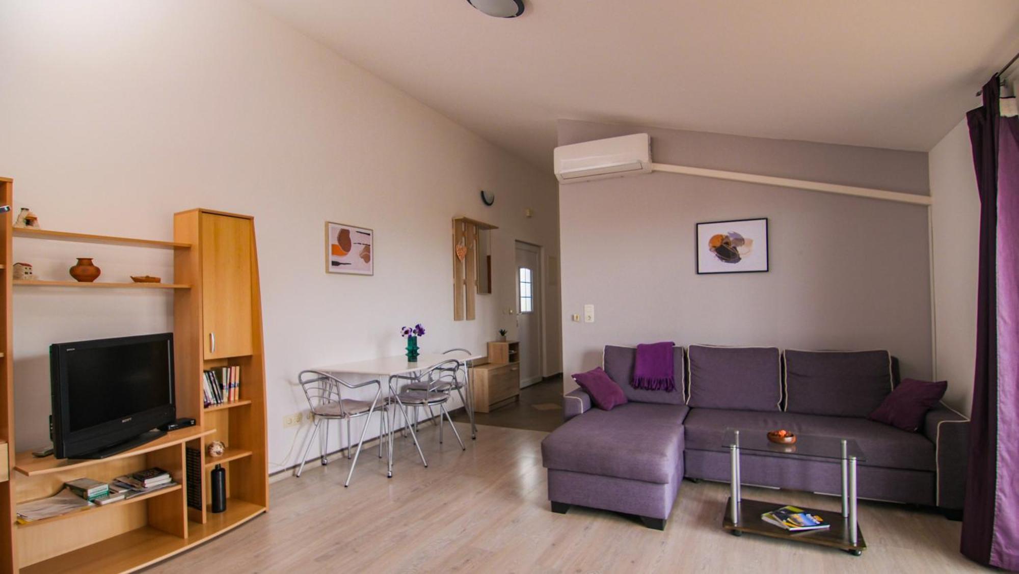 Jacqueline Apartment Pula Exterior photo