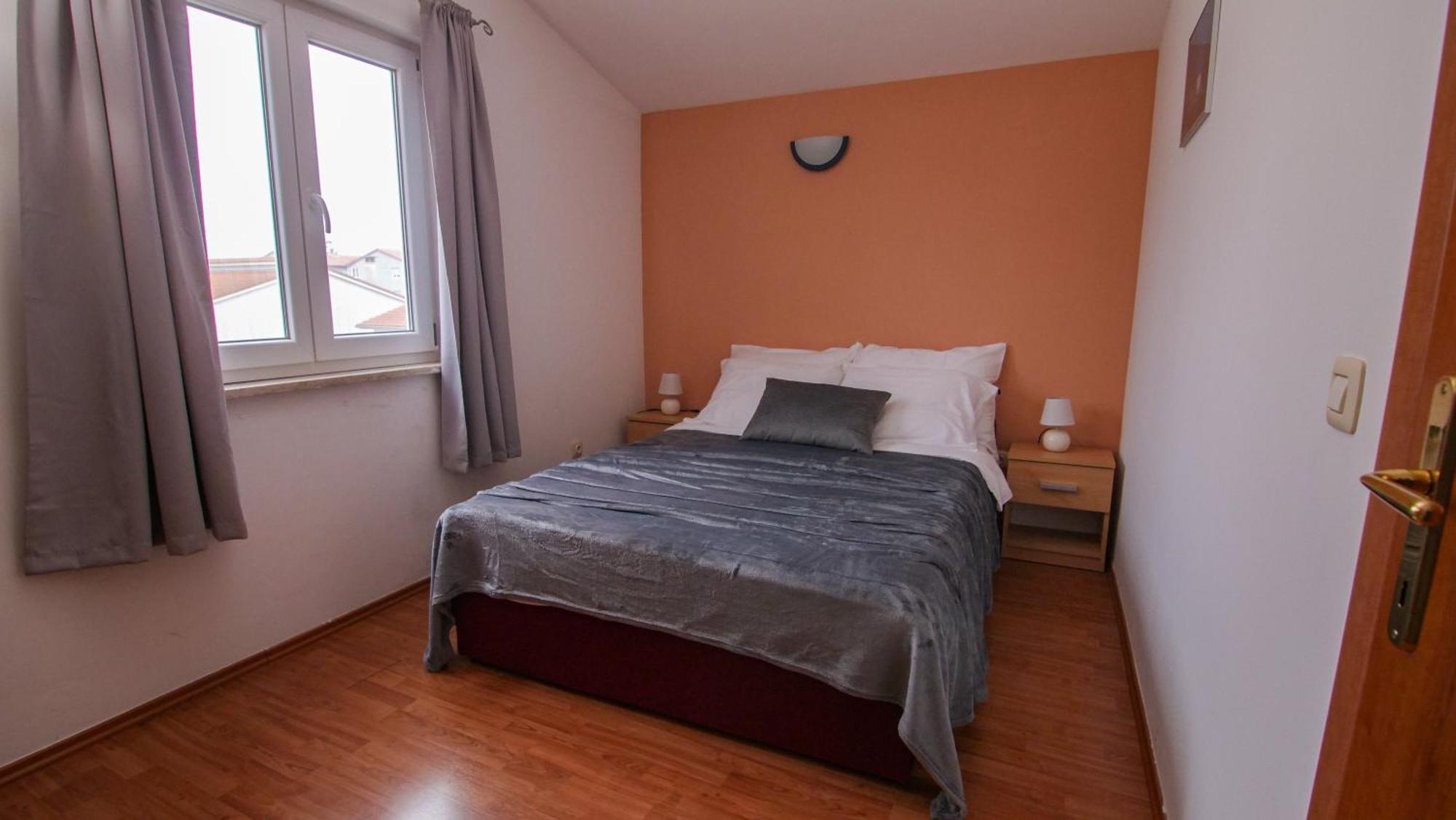 Jacqueline Apartment Pula Exterior photo
