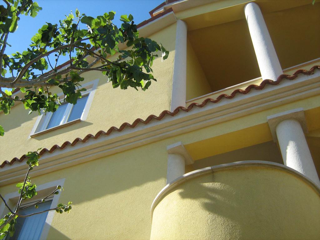 Jacqueline Apartment Pula Exterior photo